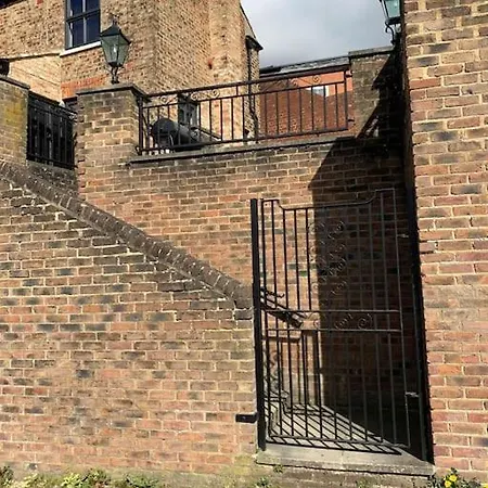 公寓 - View Of The Cathedral!